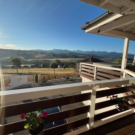 Loft Des Milans, Petit Nid Douillet Perche Sur La Campagne Apartment Ecublens  Екстериор снимка